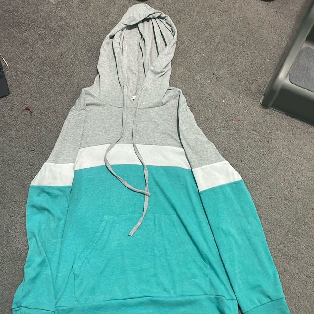 Pink mstyle teal and gray sweatshirt